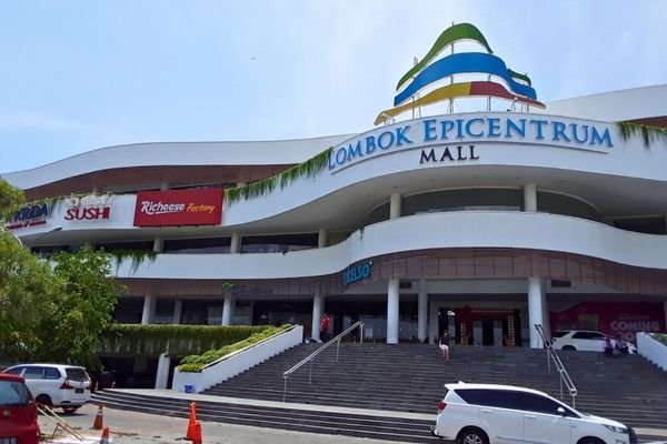 tour to epicentrum mall lombok