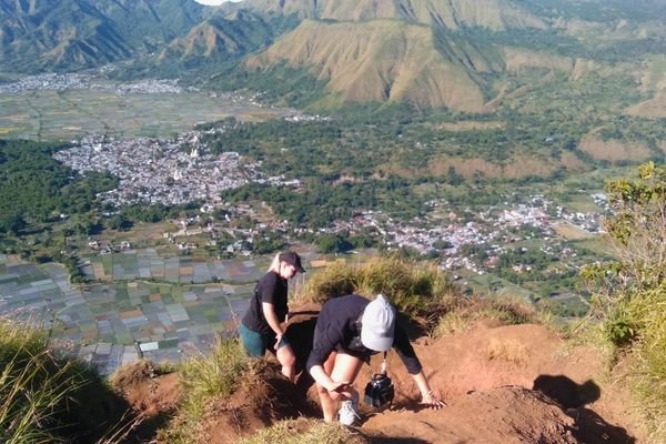 Pergasingan hill night camping