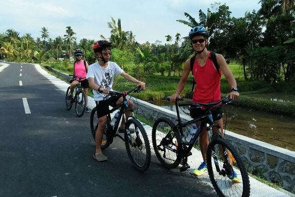 bonjeruk village biking tour lombok (2)