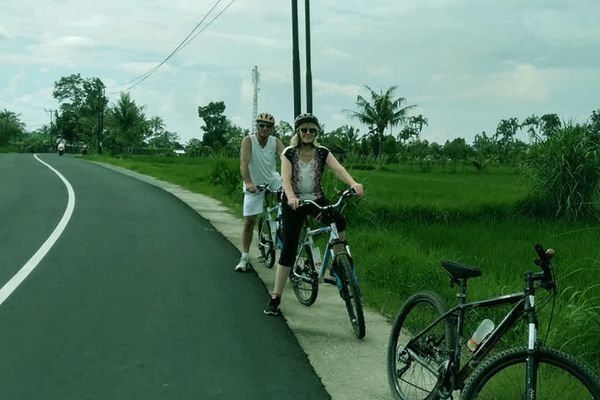 lombok village biking tour