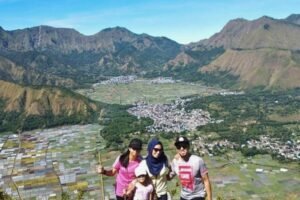 pergasingan hill sunrise trek one day