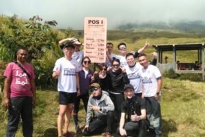 rinjani trek package