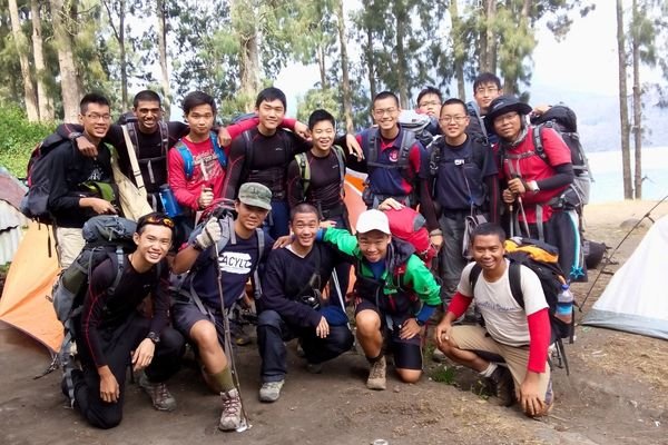 rinjani trekking from senaru