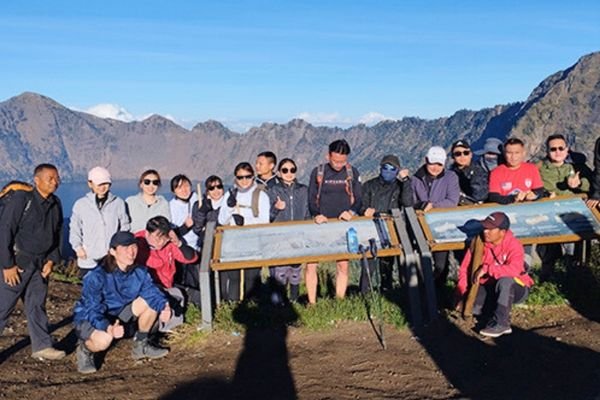 segara anak lake rinjani