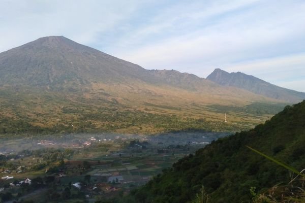 sembalun valley viewpoint