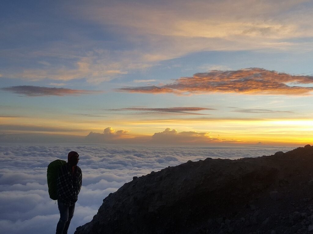 Mount Rinjani sunrise