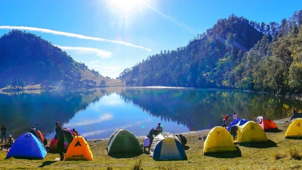 Rinjani crater lake