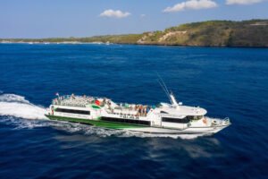 how to get to Lombok from Bali