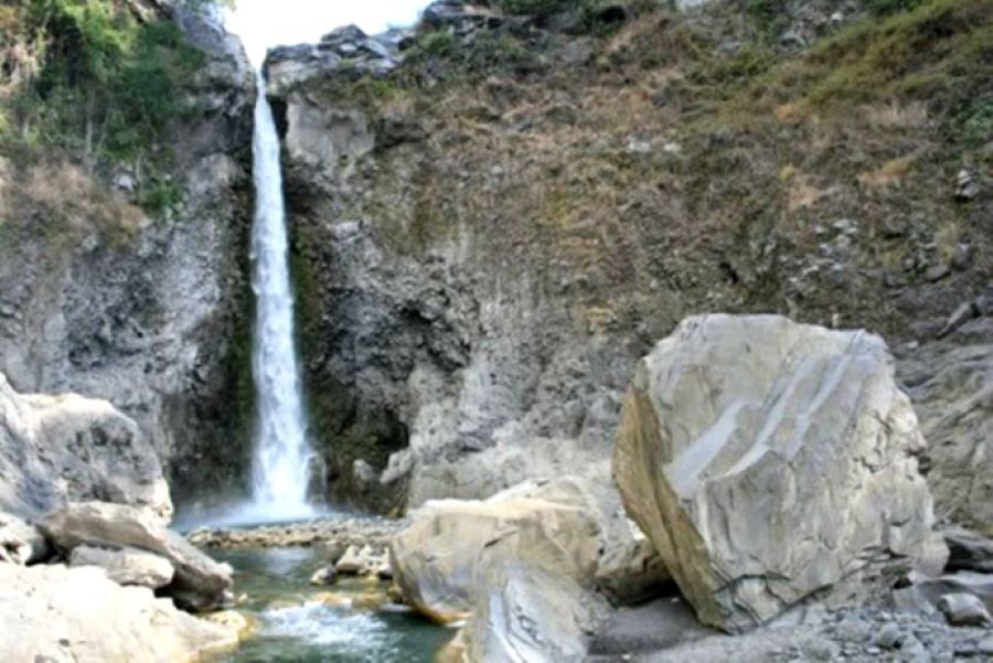 Mayung Putek Waterfall
