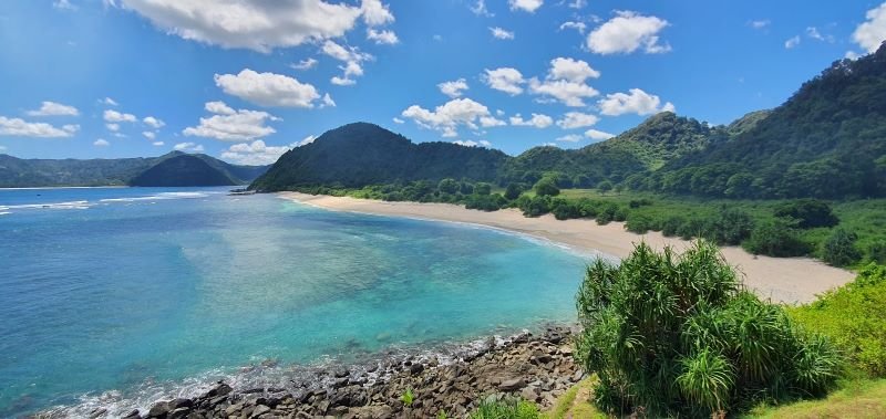Mawi Beach Day Trip