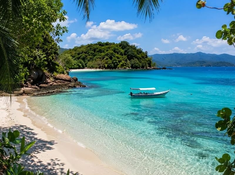 Sekotong islands private boat tour