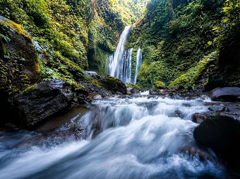 Sembalun Waterfall private tour