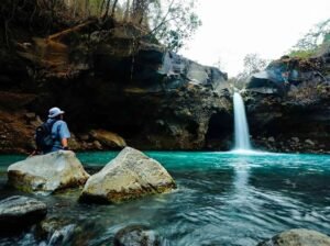 Sembalun Waterfall private tour