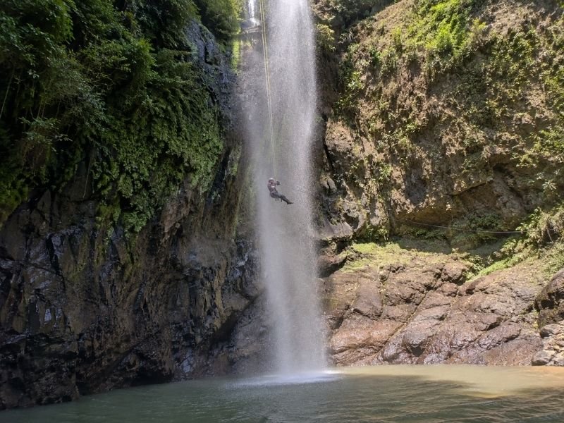 Tiu Pupus Waterfall