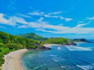 Mawi Beach nearby attractions