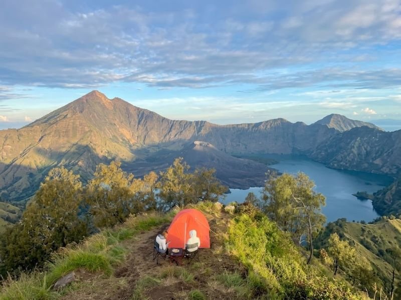 Rinjani 2 day trek difficulty