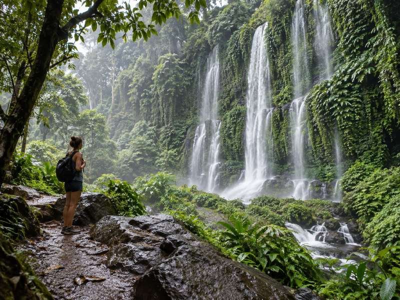 Quiet photography stop during a Benang Kelambu waterfall visit